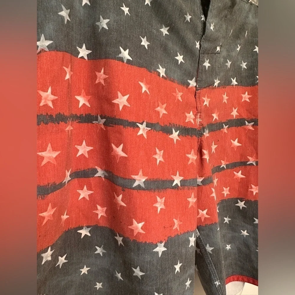 O'Neill American Flag Board Shorts Red BLue Striped 9